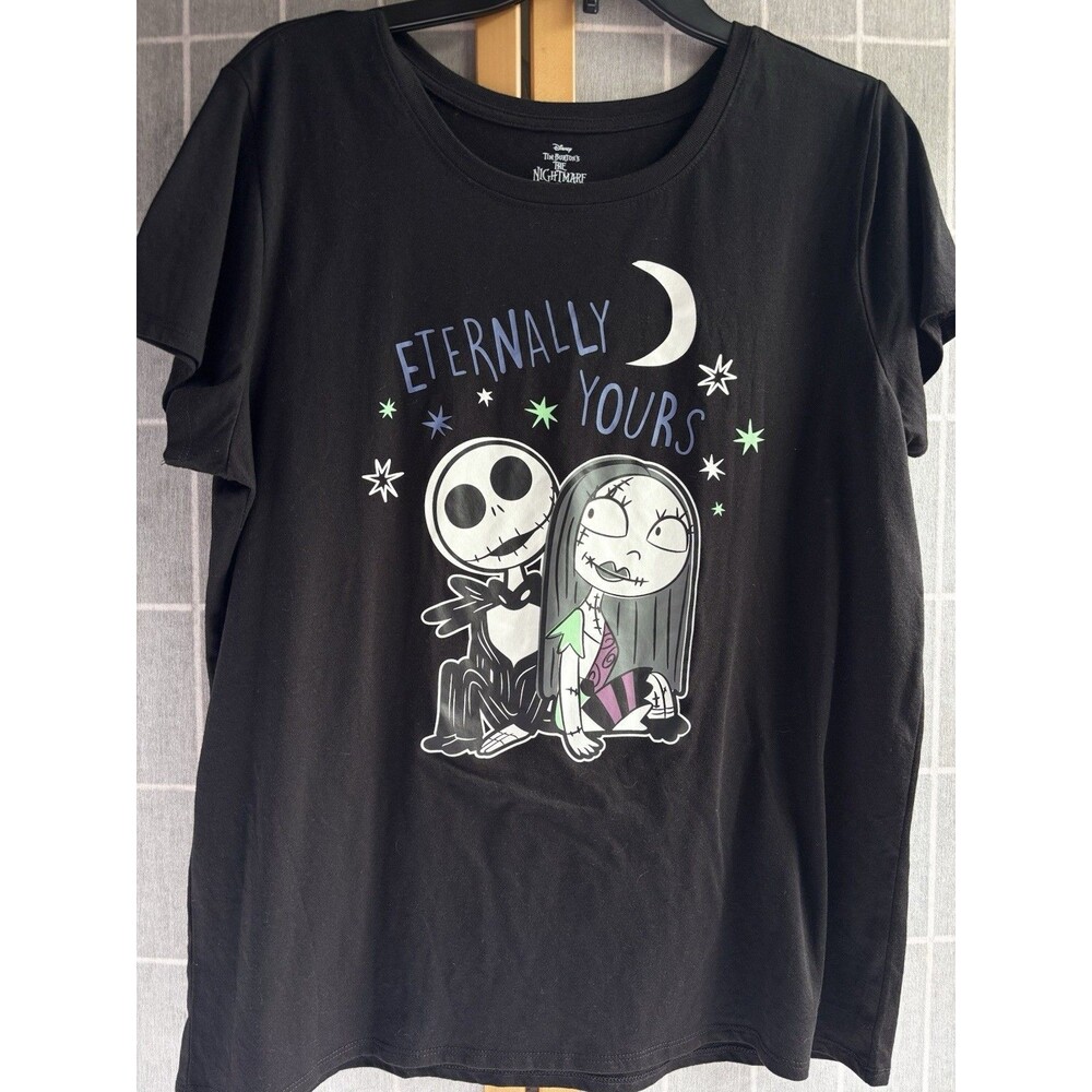 Disney Nightmare Before Christmas Womens Size Large Black Short Sleeve Tee